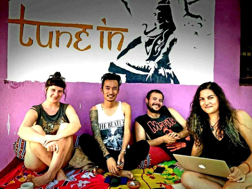 Bunkd Hostel, アンジュナ エクステリア 写真