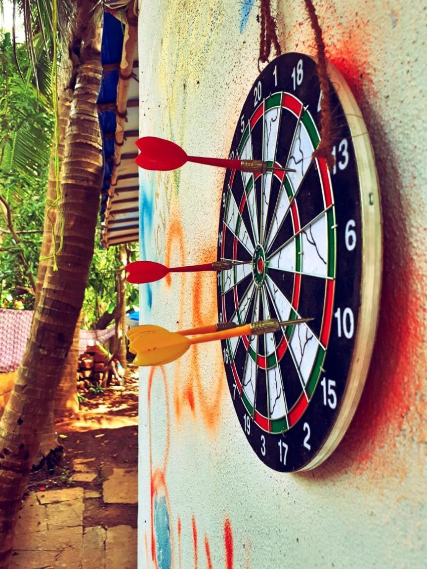 Bunkd Hostel, アンジュナ エクステリア 写真