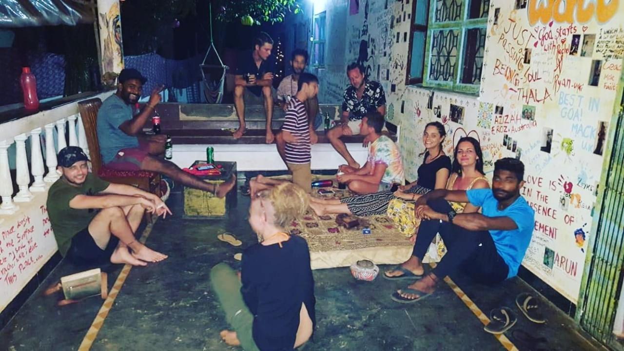 Bunkd Hostel, アンジュナ エクステリア 写真