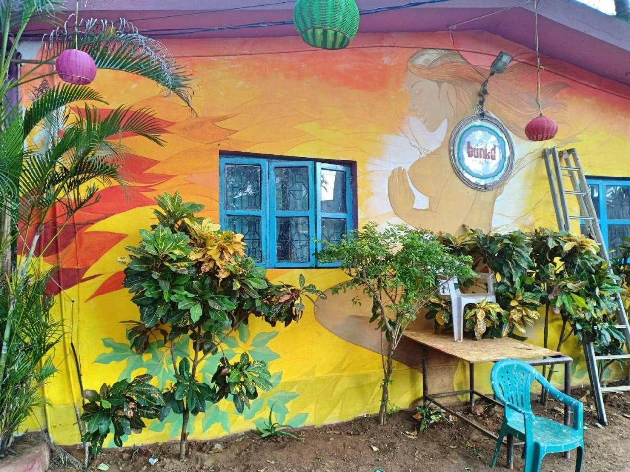 Bunkd Hostel, アンジュナ エクステリア 写真