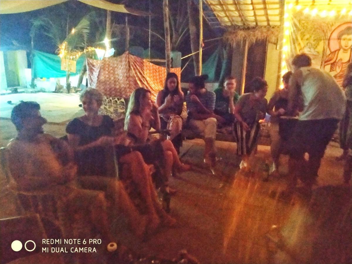 Bunkd Hostel, アンジュナ エクステリア 写真
